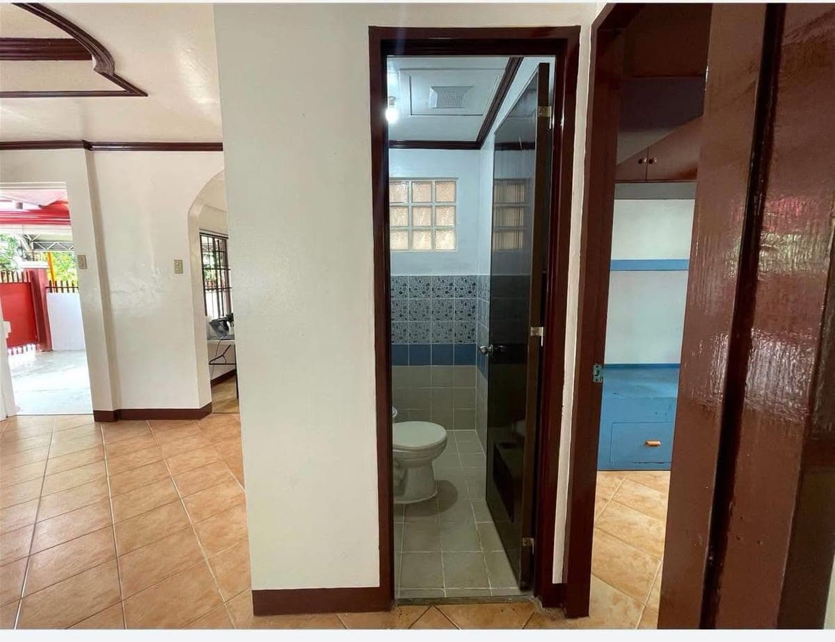 House For Rent - photo 1