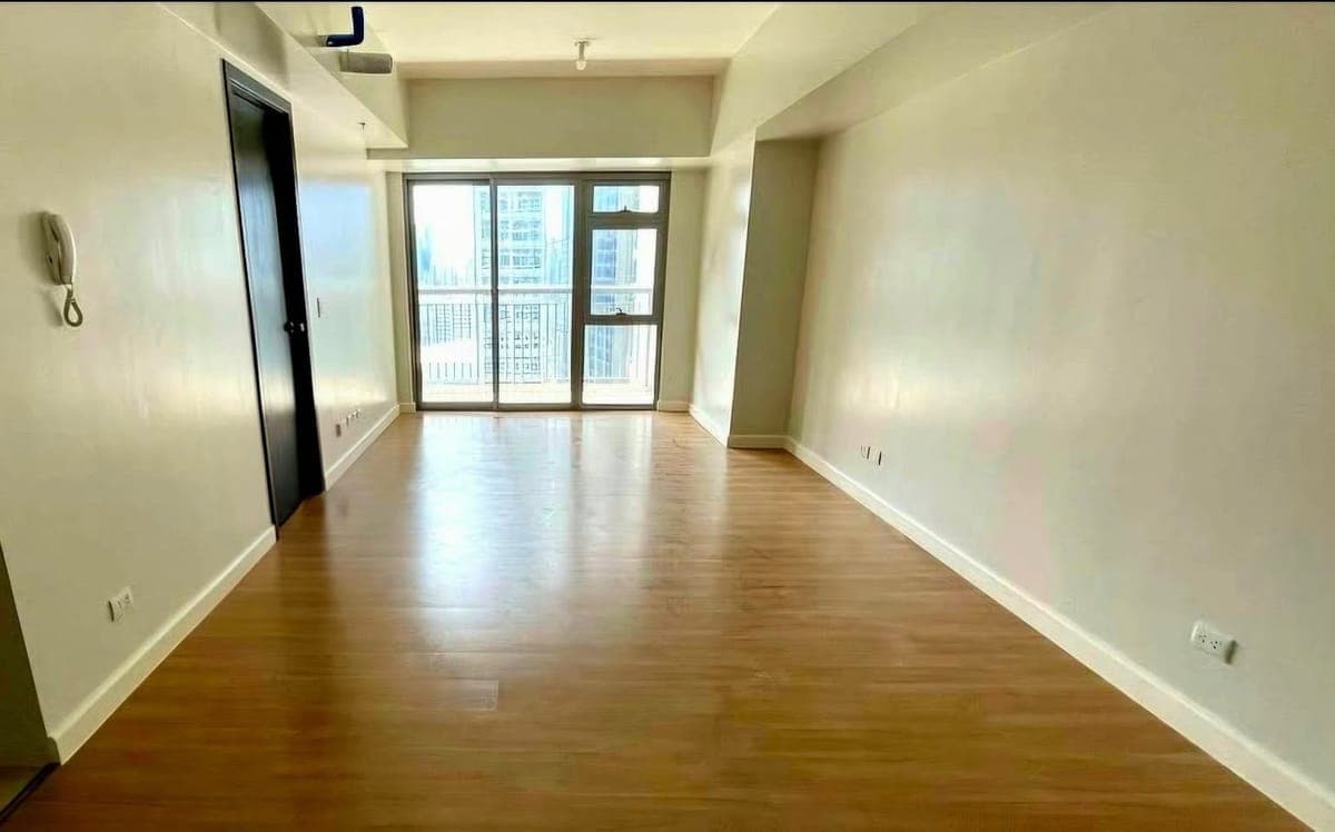 FOR RENT - photo 1