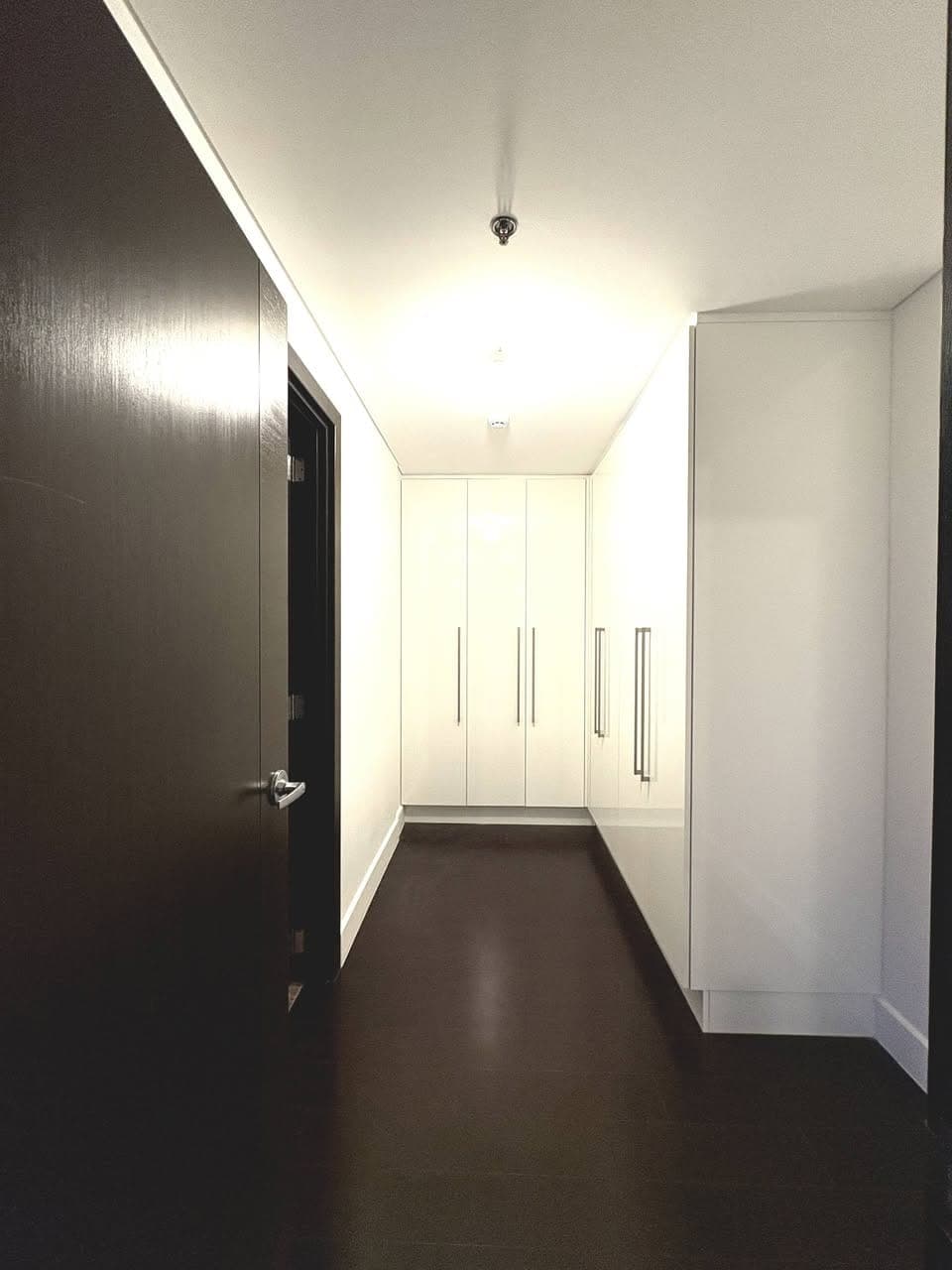For Lease: 3BR GARDEN TOWERS, across Glorietta, Ayala Center Makati - photo 4