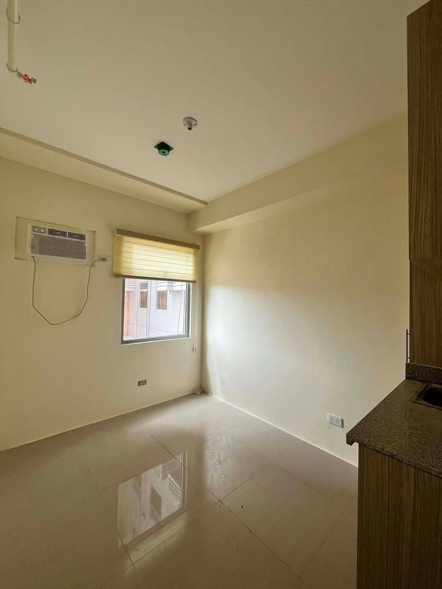 🏢 Studio Condo Unit for Rent – Along EDSA Cubao - photo 1