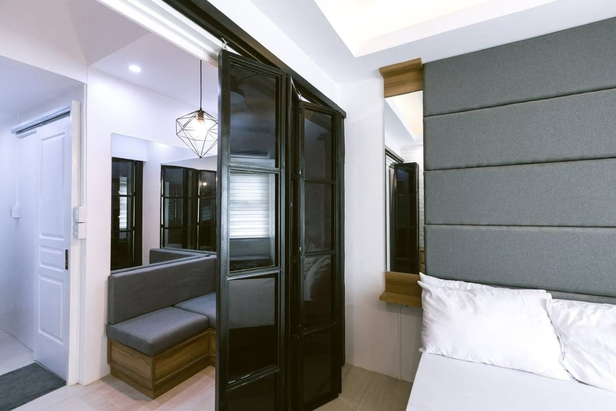Condominium for rent @ Taft Ave - photo 4