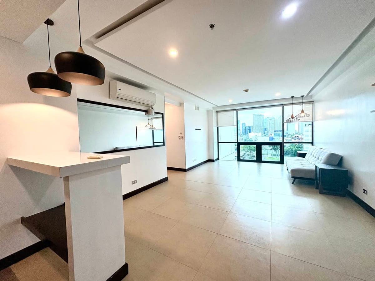 For Lease: BONIFACIO RIDGE, BGC (Spanish Bay) - photo 2