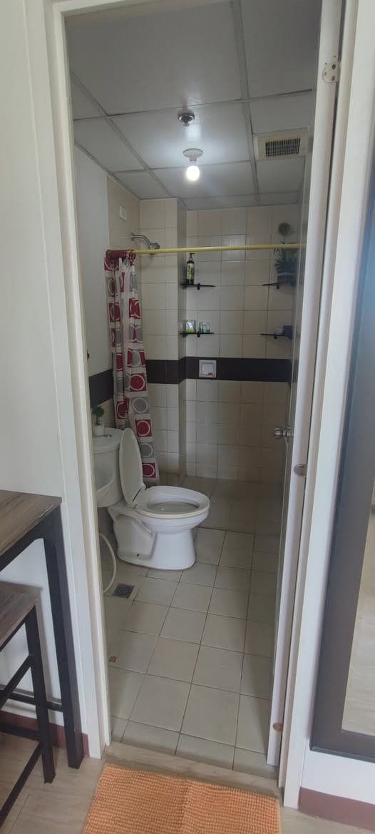 For Rent Fully Furnished Studio type unit condo at Vivaldi Residences Cubao. Pm for details - photo 3