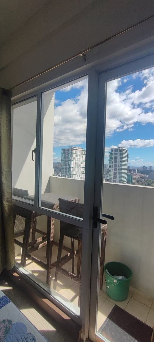 For Rent Fully Furnished Studio type unit condo at Vivaldi Residences Cubao. Pm for details - photo 5