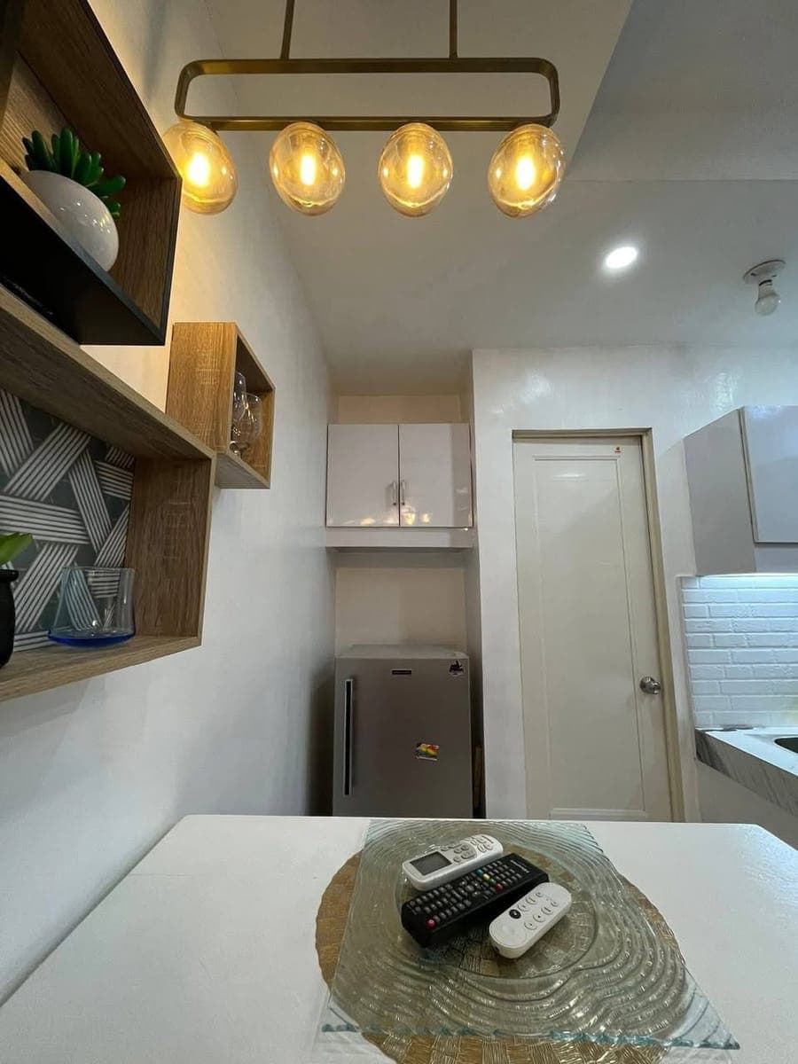 FOR RENT: ₱16,000/month. | Inclusive association dues - photo 5