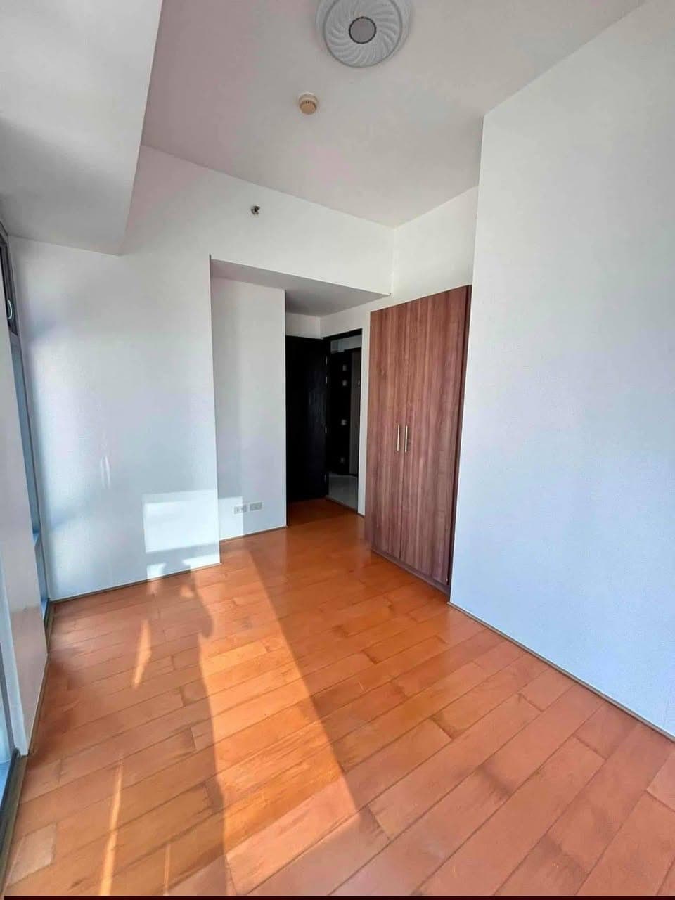 2Bedroom in Park West BGC for Rent - photo 4