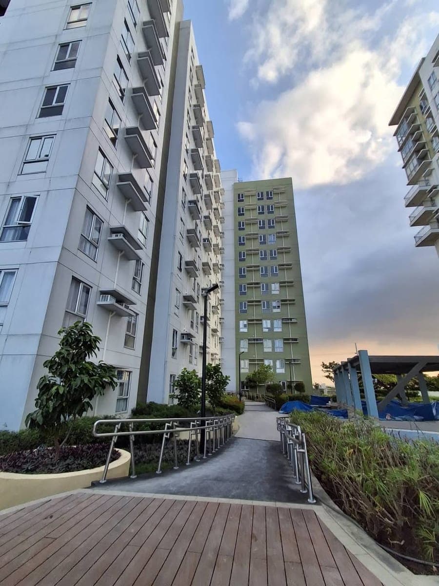 FOR RENT - photo 1