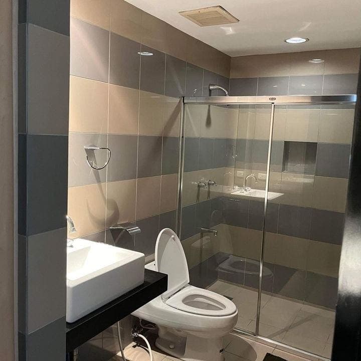 For Rent: Semi Furnished 3BR Loft Unit with Maid’s Room at McKinley Park Residences, BGC - photo 4