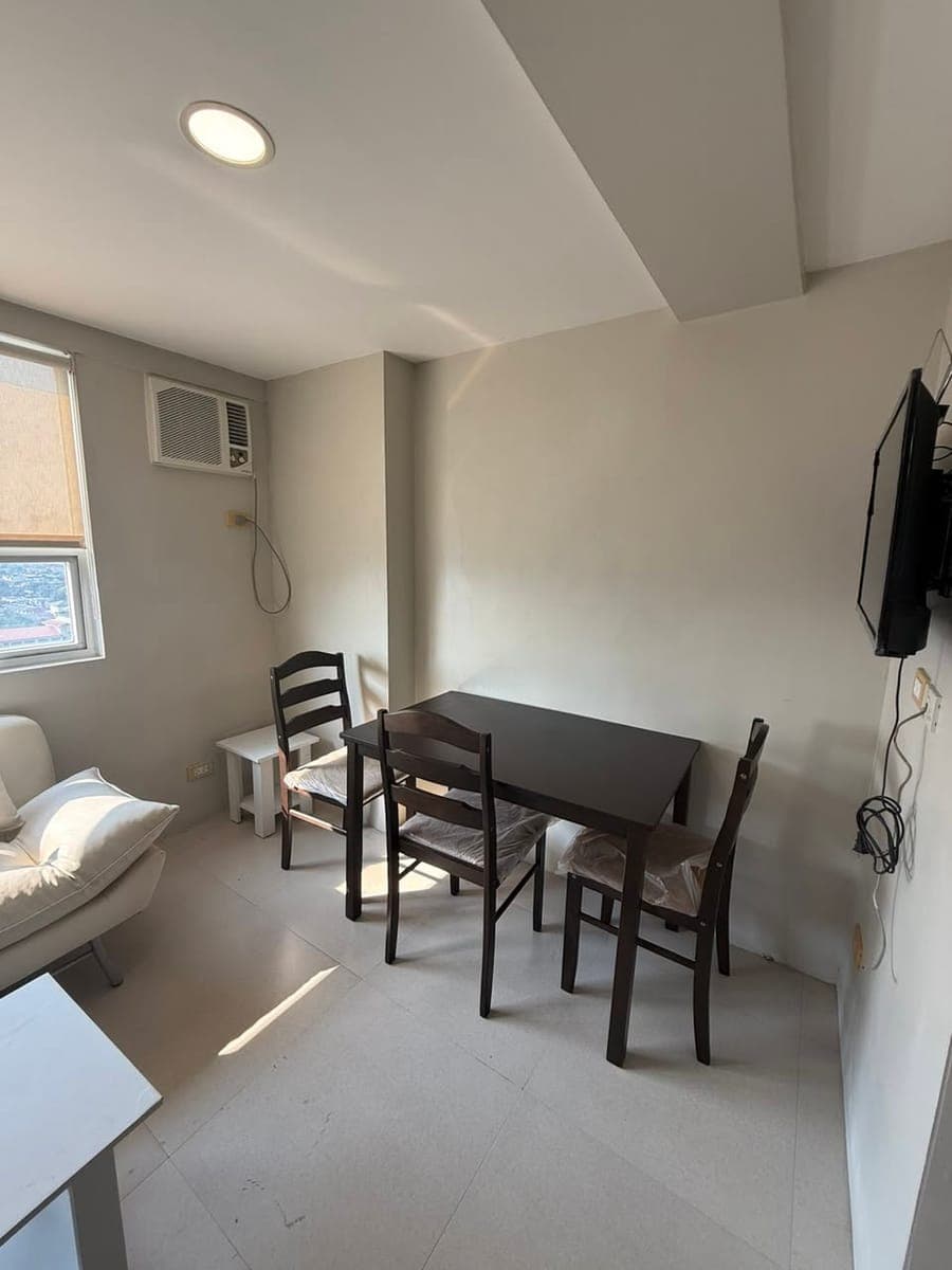 🏙️ FOR LEASE — Fully Furnished Loft Condo in Gilmore Tower, Quezon City - photo 3