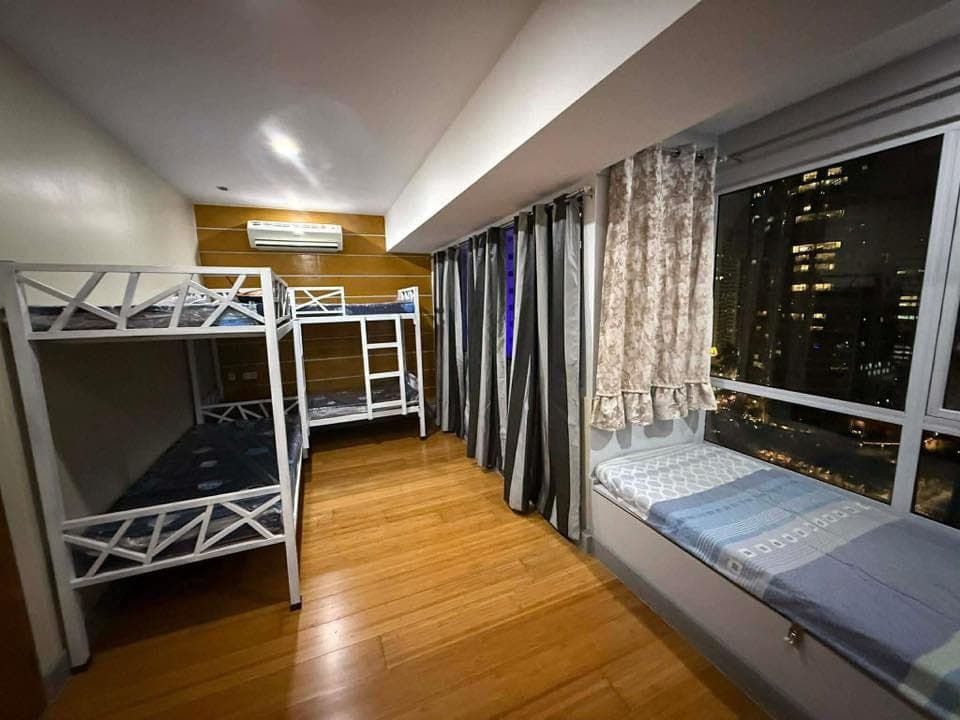 ✨ CONDO SHARING FOR LADIES IN BGC ✨ - photo 3
