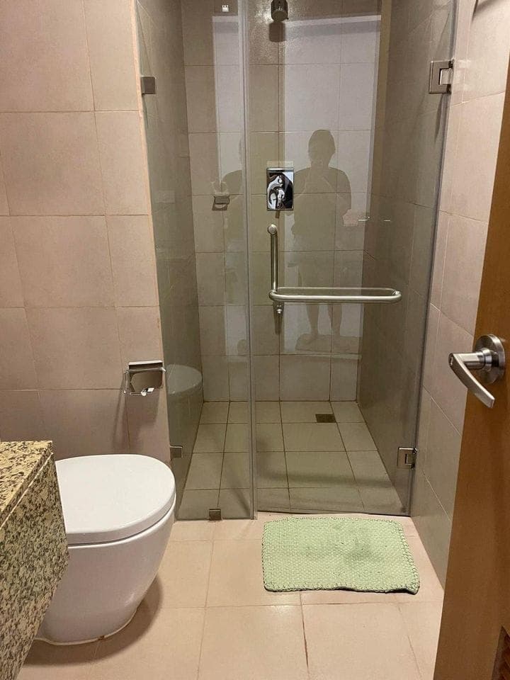 For Rent: Fully Furnished 1BR Unit with Balcony at Time Square West, BGC - photo 3