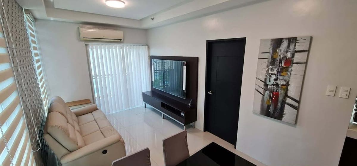FOR LEASE | 2-Bedroom Corner Unit at Crescent Park Residences, BGC Taguig - photo 2