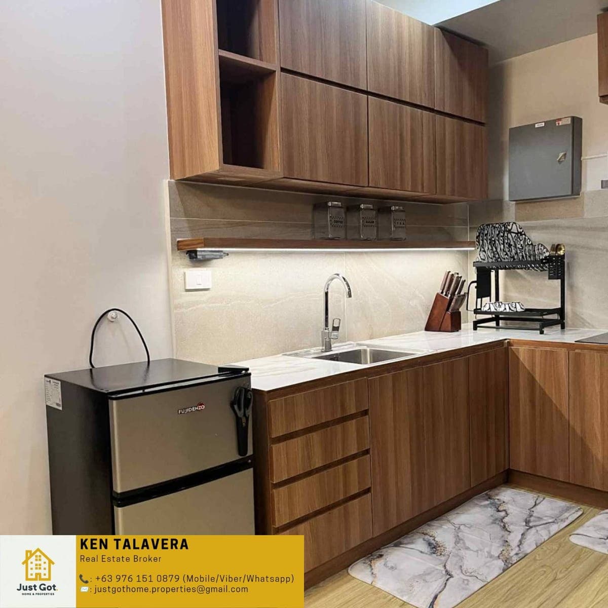 STUDIO CONDO UNIT FOR RENT IN BGC - photo 4