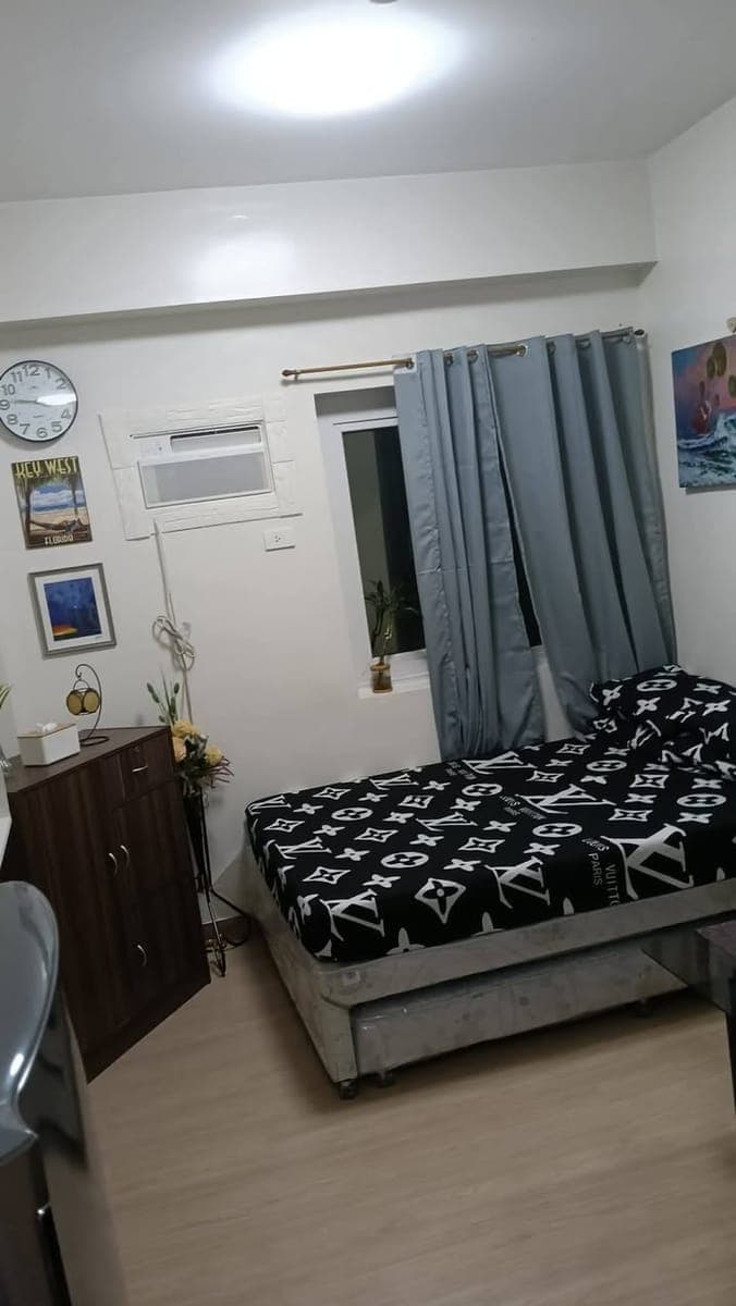 FOR RENT LONG TERM 14k 5 mins walk SM Fairview smdc trees residence - photo 2