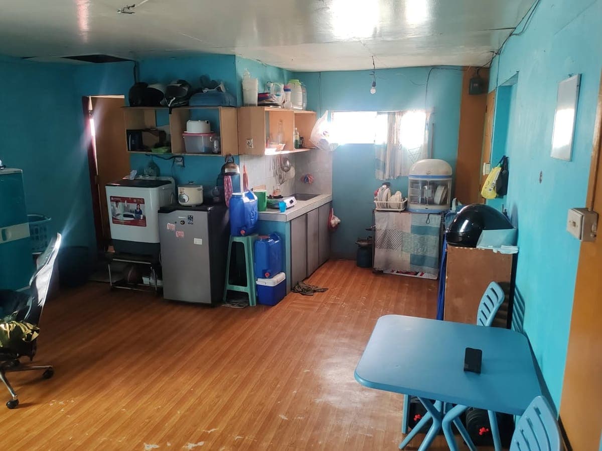Looking for kasama sa bhouse 5k ang room bale hati tayo sa bills electric at tubig, with mga gamit n... - photo 4