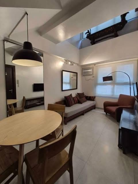For Lease: Fully Furnished 2 Bedroom Loft type Unit at The Fort Residences, BGC - photo 1