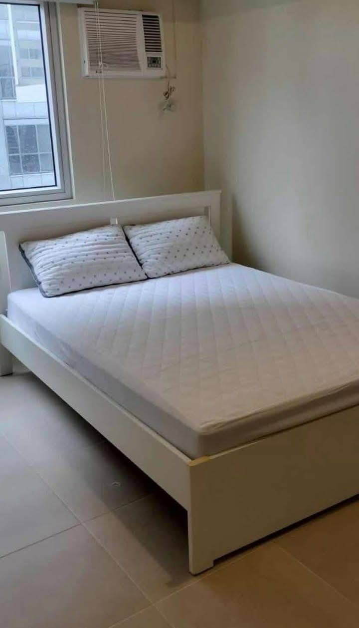 For Lease: Fully Furnished 1 BR at Avida Turf, BGC, Taguig City - photo 3