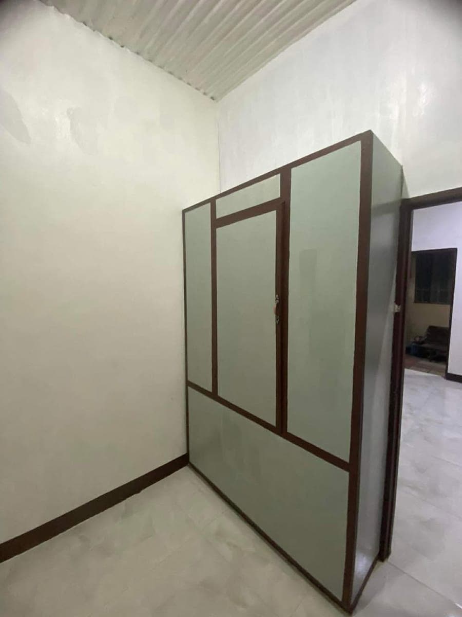 Looking for: 1 Person Replacement only (2,500  per month sa hatian) - photo 4