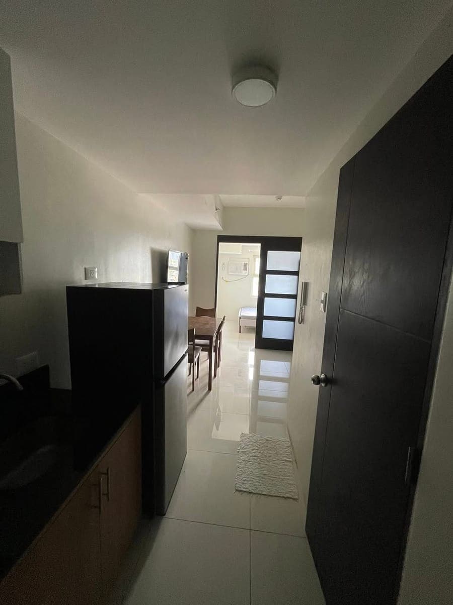 FOR RENT – Elegant 1 Bedroom Unit at Ridgewood Premier Towers, Taguig City ✨ - photo 3