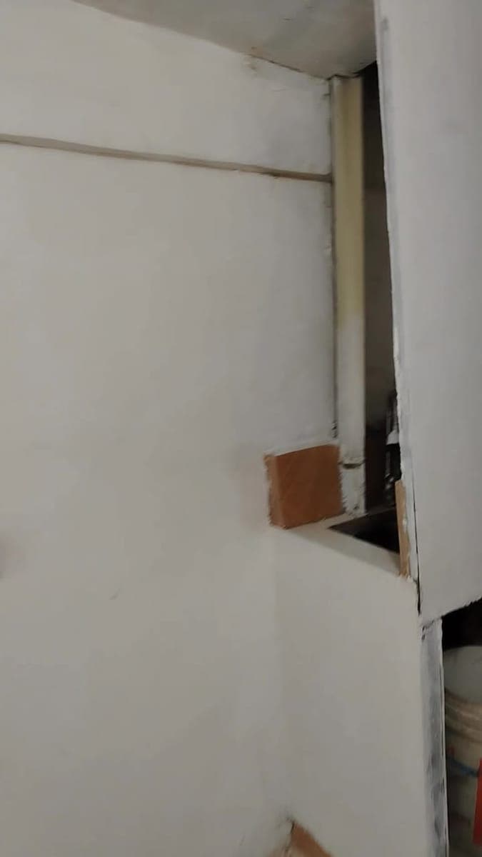 Room for Rent - photo 1