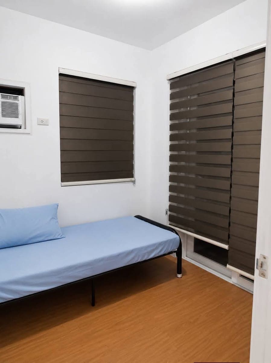 4-BEDROOM END UNIT FOR RENT – PONTEFINO ESTATES - photo 5