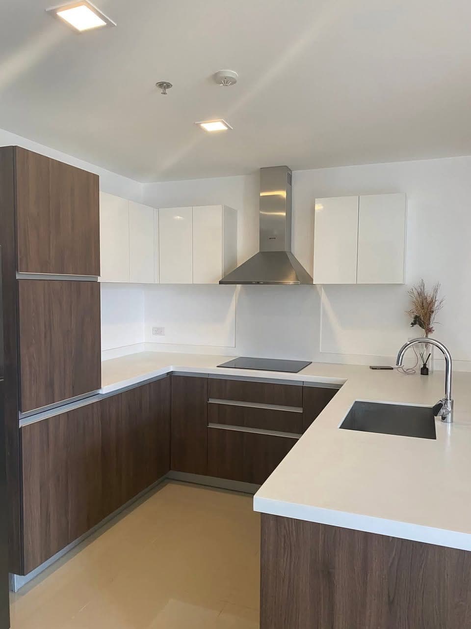 For RENT - photo 3