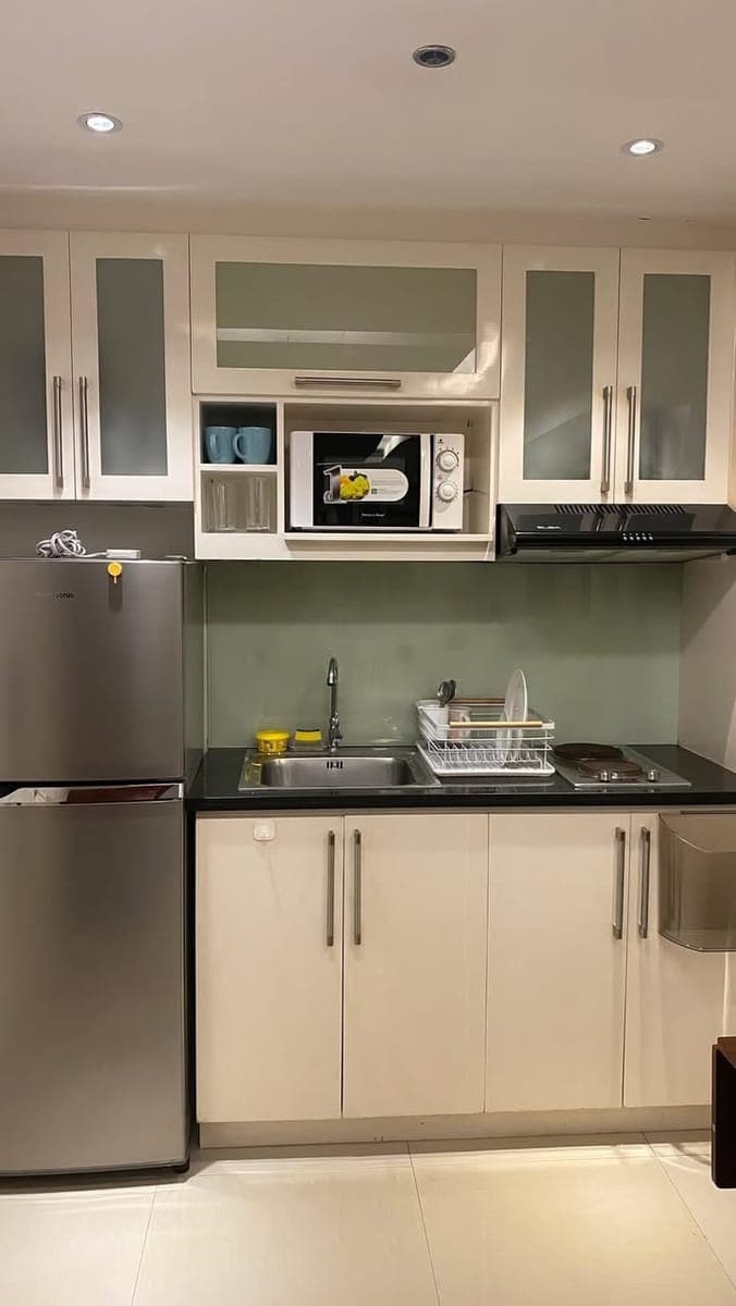 ✨ Female Condo Sharing in BGC! ✨ - photo 4