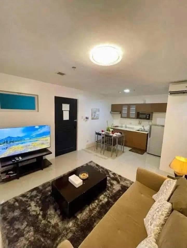 ONE BEDROOM CONDO UNIT FOR RENT - photo 1