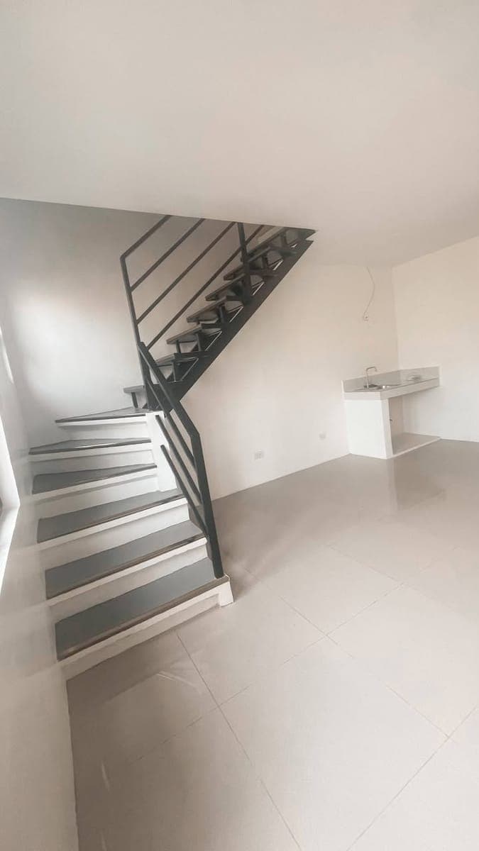🏡 HOUSE FOR RENT – UPTOWN CDO - photo 1