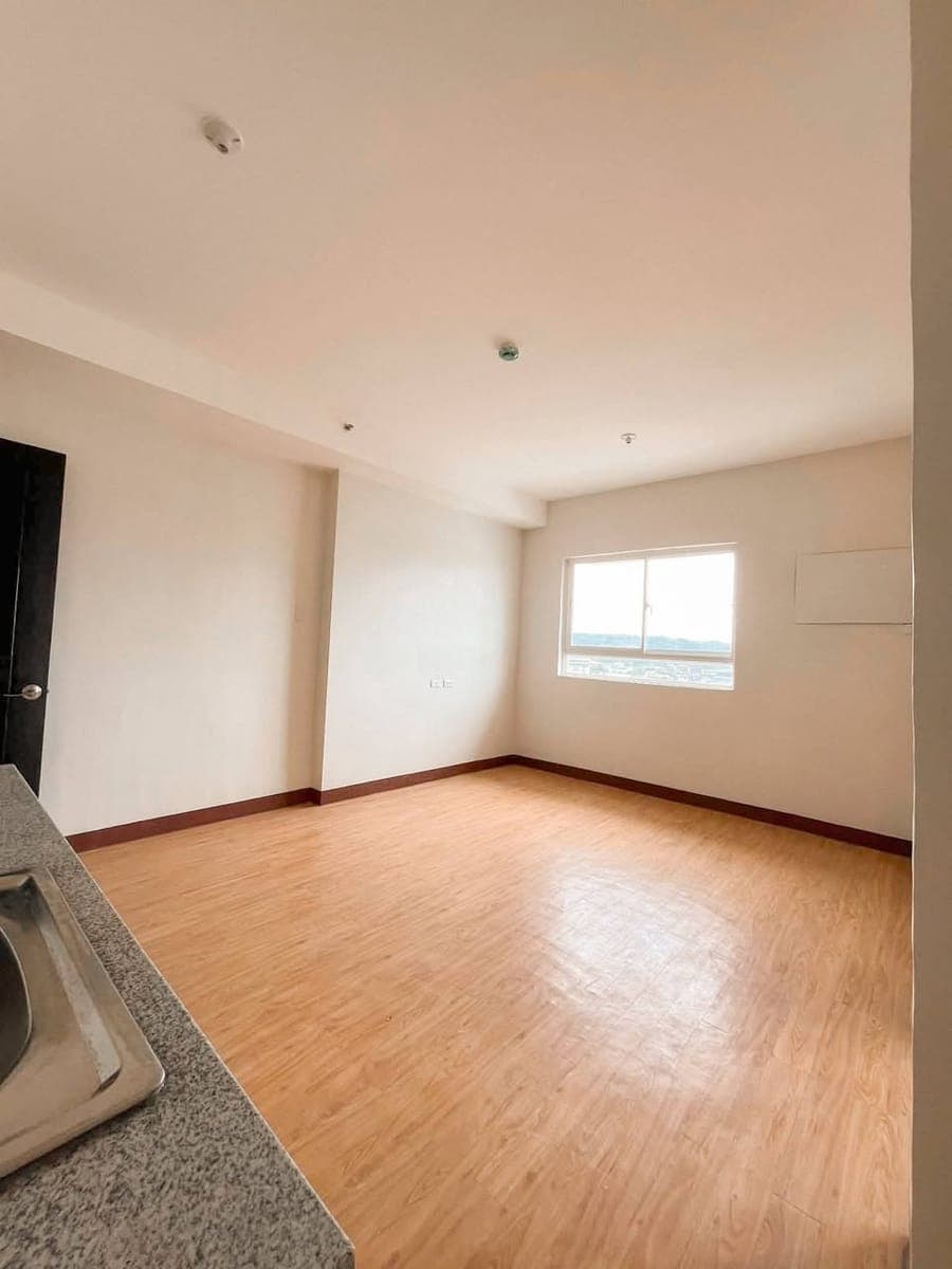 🏙️ FOR RENT – 1 BEDROOM CONDO UNIT - photo 4