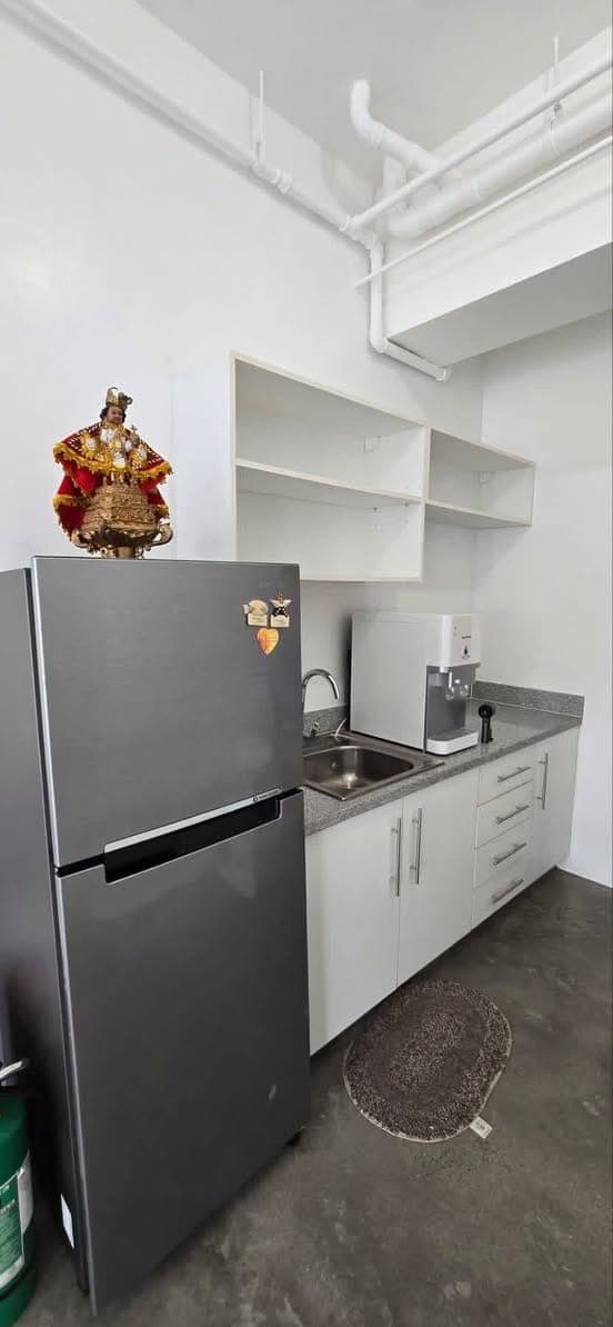 🏙️ FOR RENT: Executive Studio Unit with Unobstructed City Views! ✨ - photo 2