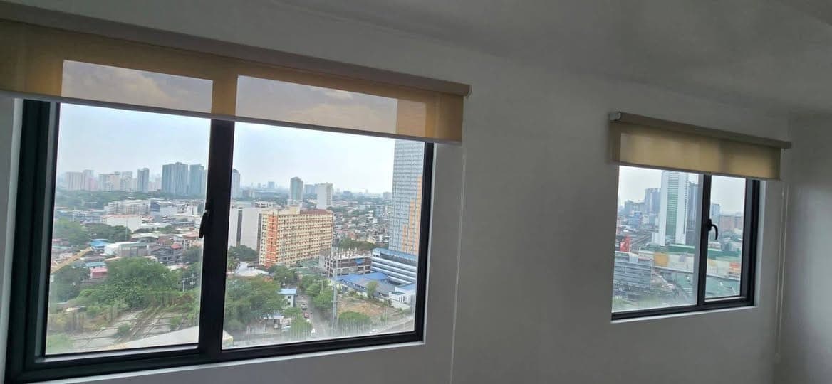 🏙️ FOR RENT: Executive Studio Unit with Unobstructed City Views! ✨ - photo 4