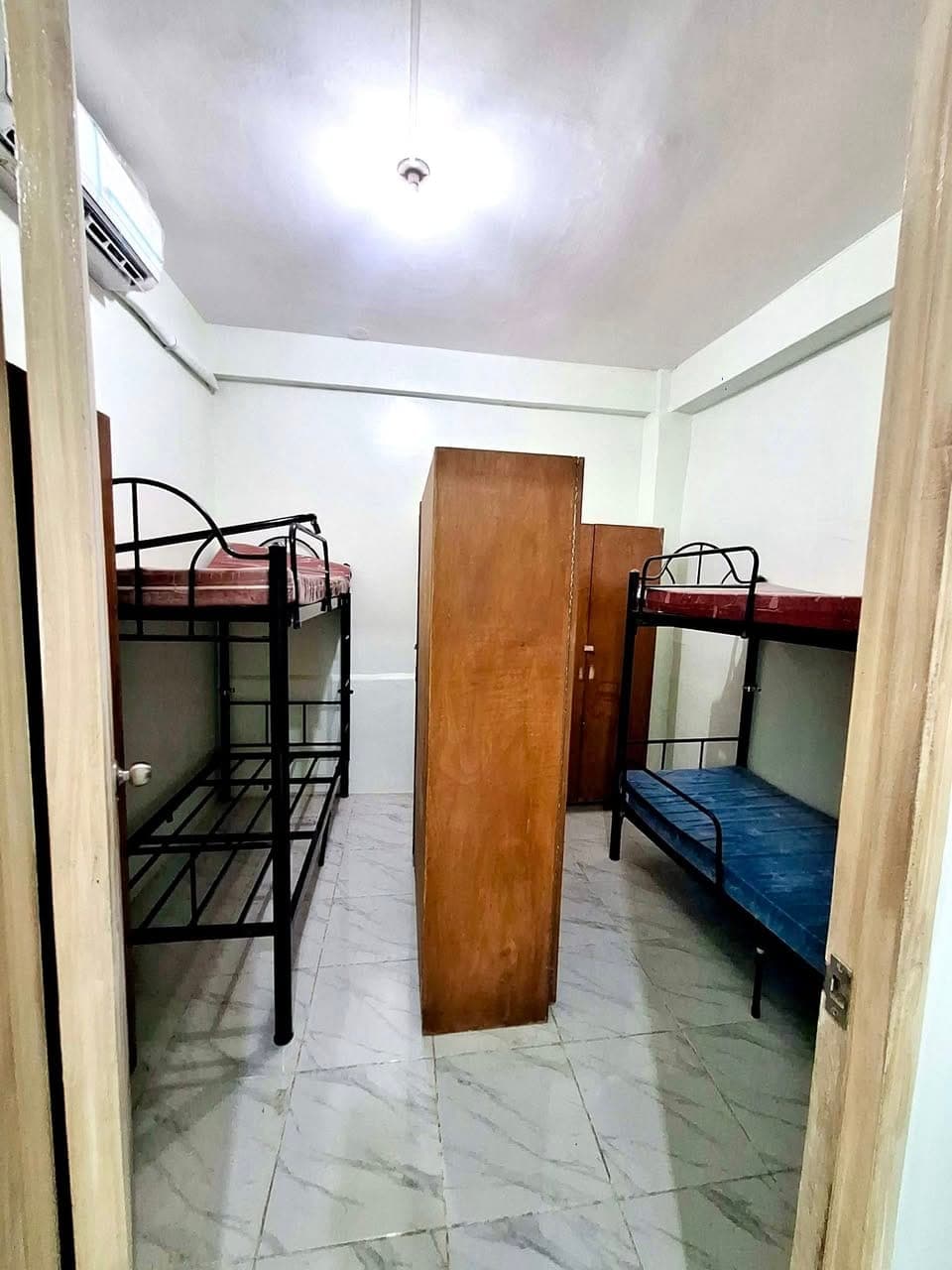 🔥 RUSH BEDSPACE FOR RENT – BGC (BESIDE PARK WEST) 🔥 - photo 2