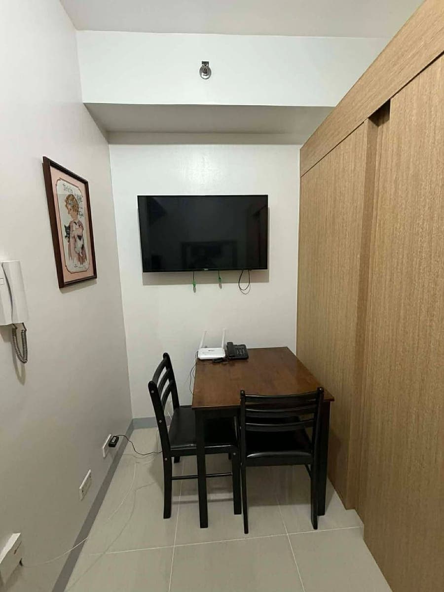 FOR RENT: Tower 4 31st Floor Grass Residences - photo 4