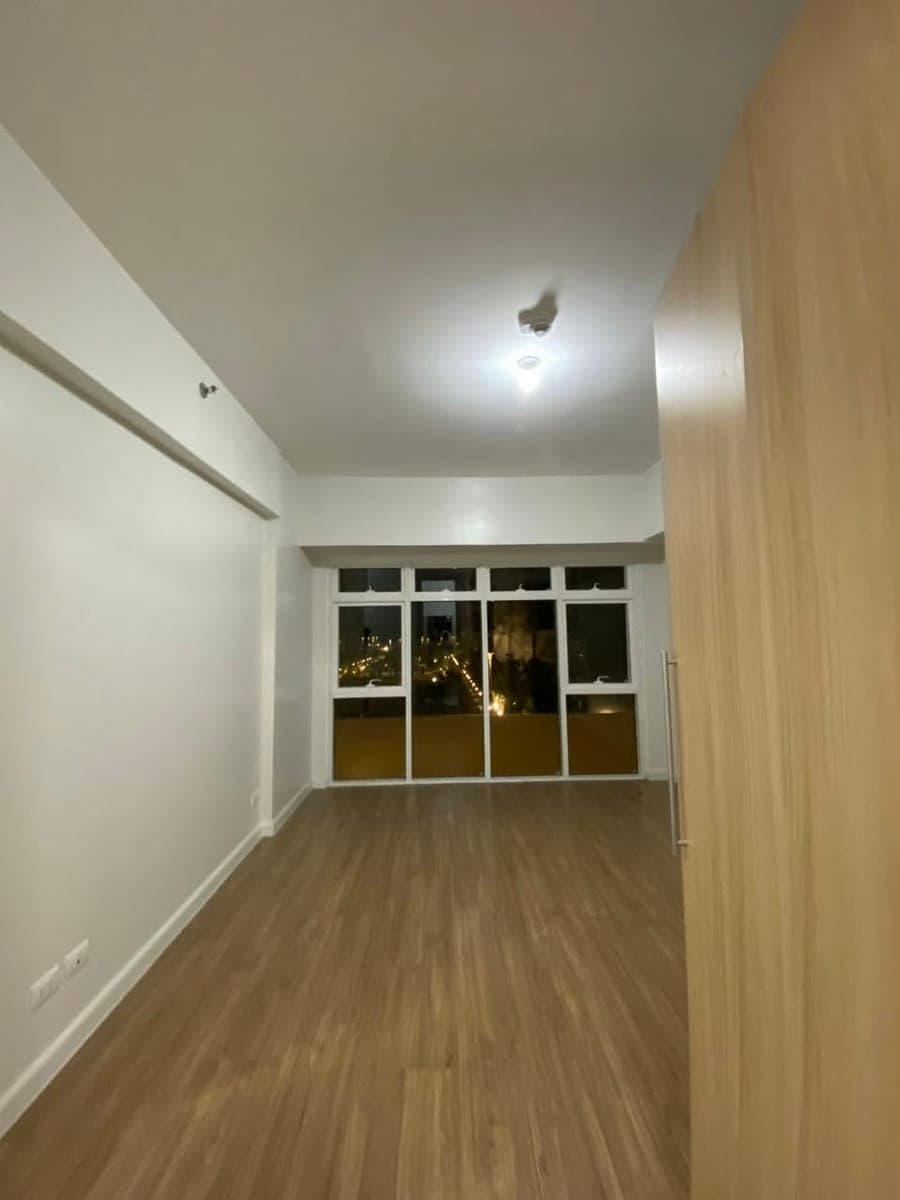 For Lease: - photo 5