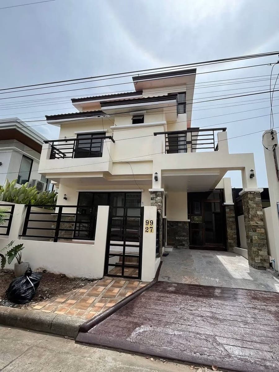 House for Rent or for Sale in Xavier Estates 🏡 - photo 1