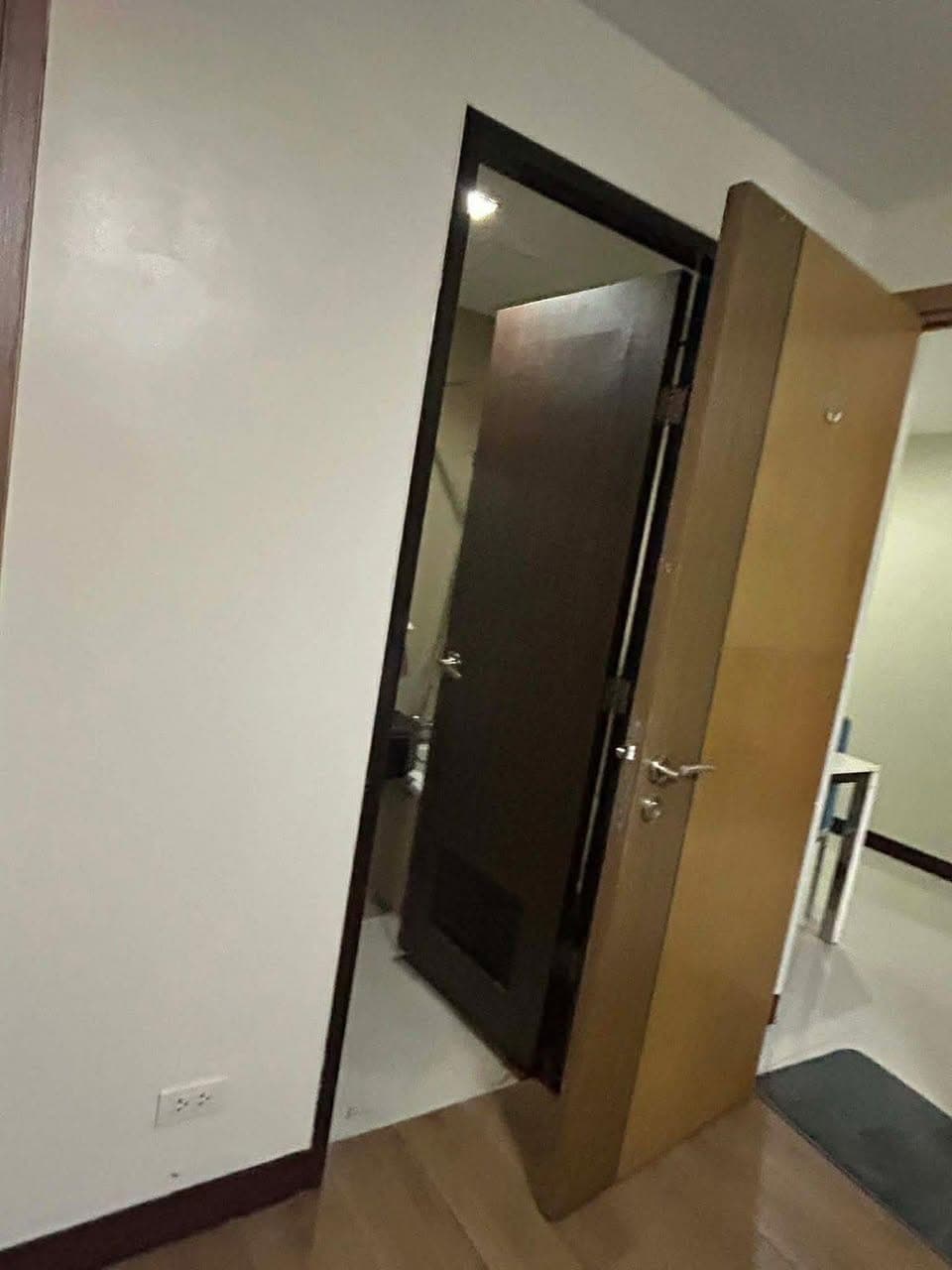 FOR RENT - photo 2