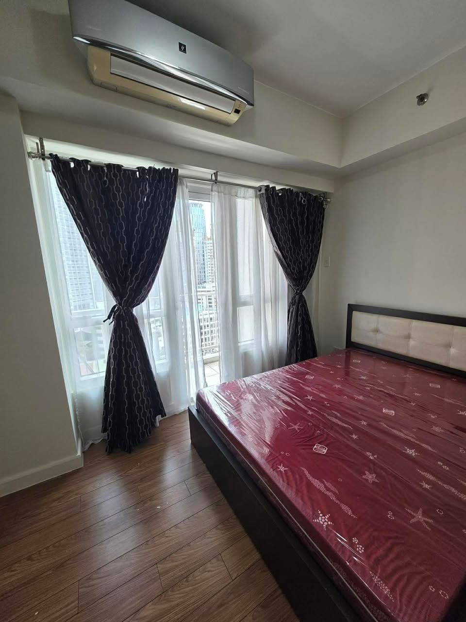 FOR RENT - photo 2