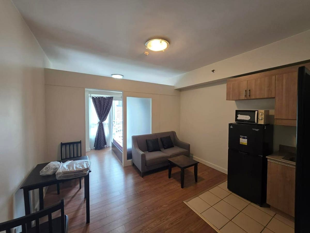 FOR RENT - photo 1