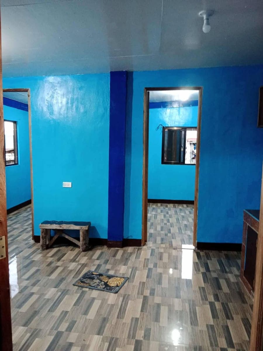 2 Bedroom APARTMENT with its own CR and SINK . (4th floor) - photo 5