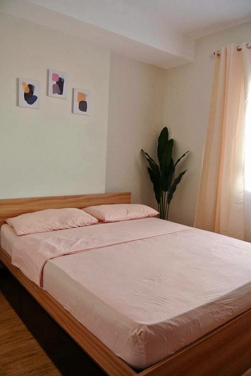 CONDO UNIT FOR RENT ❗️ - photo 1