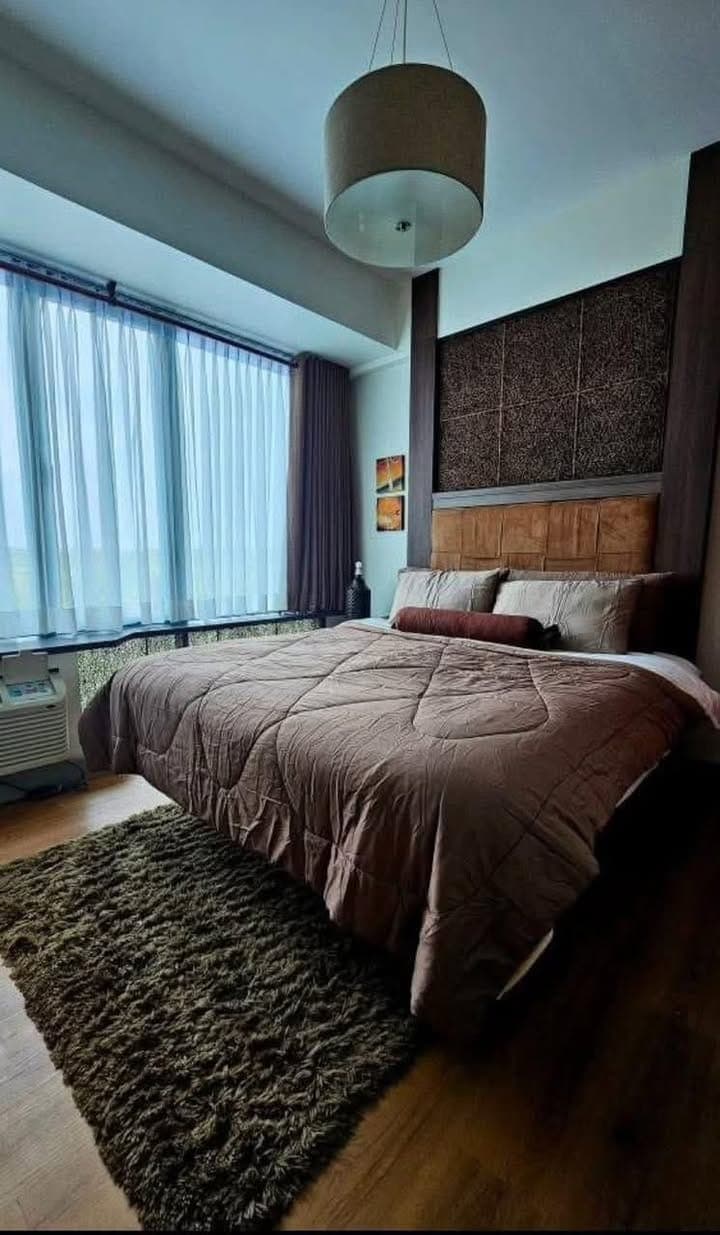 ‼️FOR LEASE🏢Bellagio 1, Burgos Circle, BCG, City of Taguig - photo 2