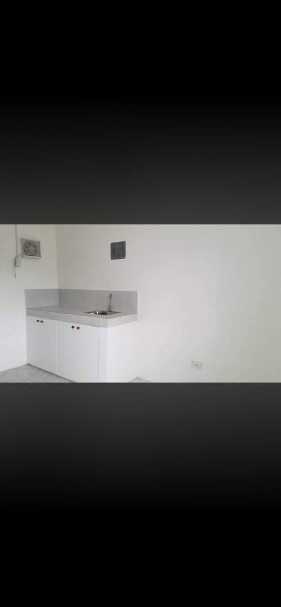 Room for rent!! - photo 1