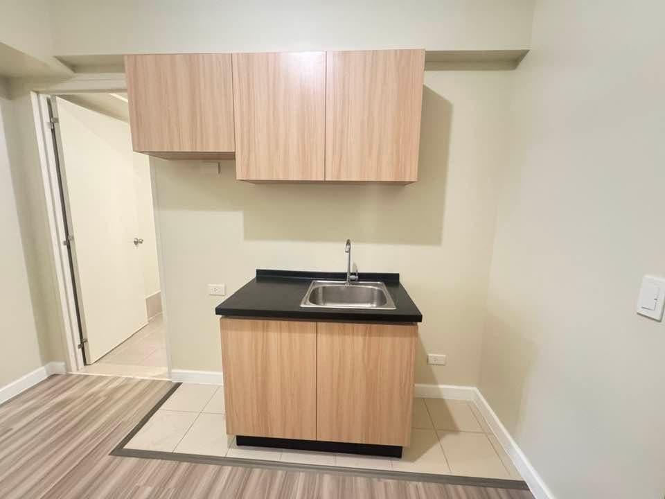 May available pa 2 units at Avida Cloverleaf Tower 2 - photo 3
