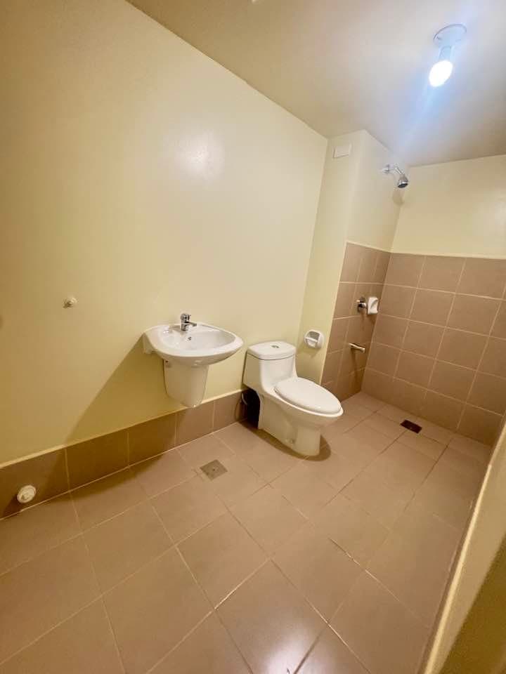 May available pa 2 units at Avida Cloverleaf Tower 2 - photo 4
