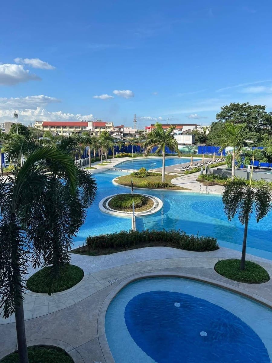 FULLY FURNISHED UNIT STILL AVAILABLE !! - photo 2