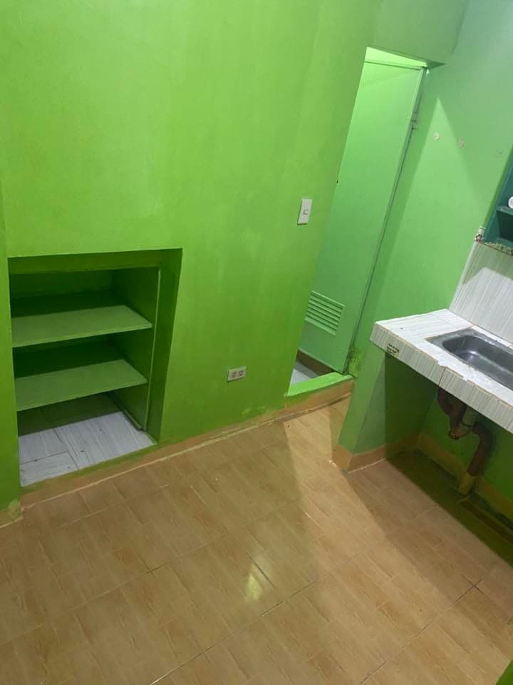 ROOM FOR RENT - photo 1