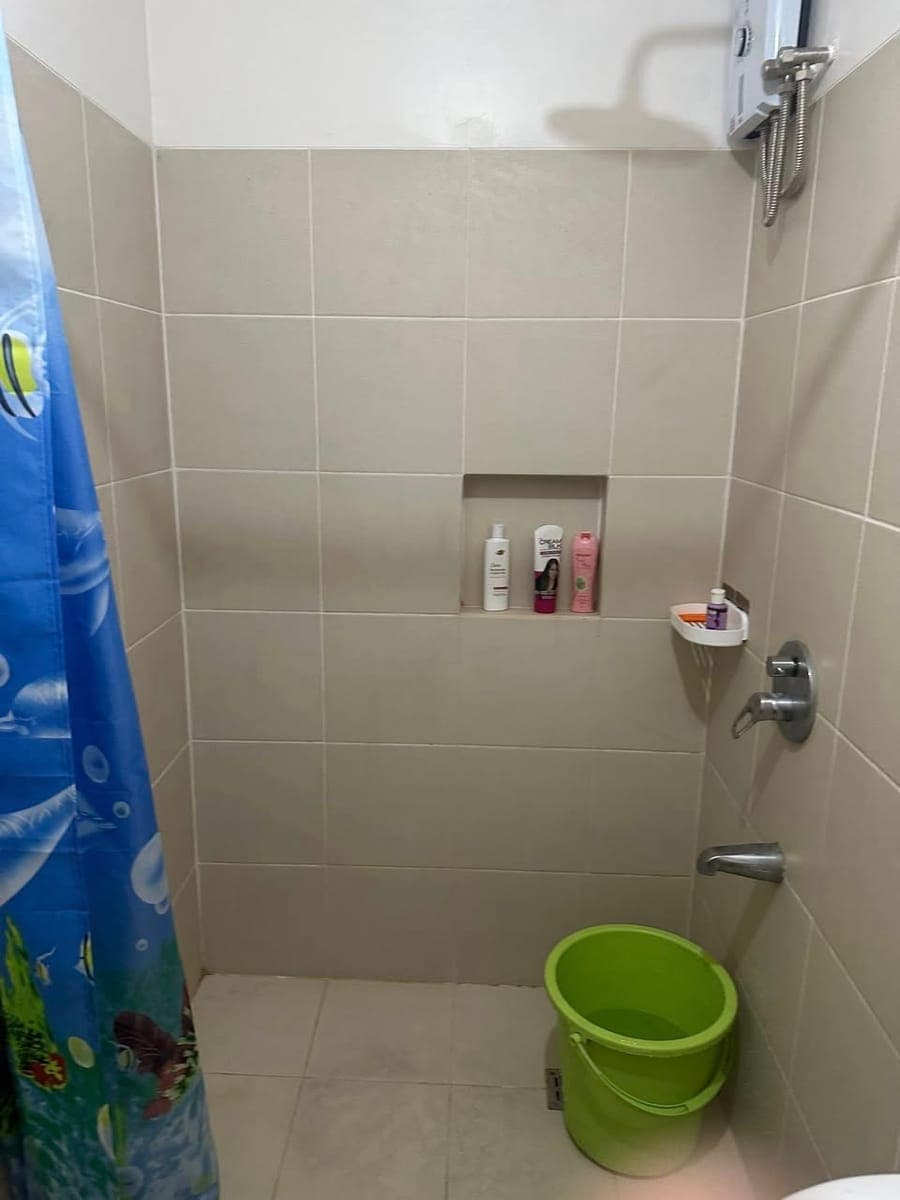 Condo unit for rent along Aurora Blvd. Q.C. 36sq.m. 3 min. walk to Anonas LRT Sta. - photo 3