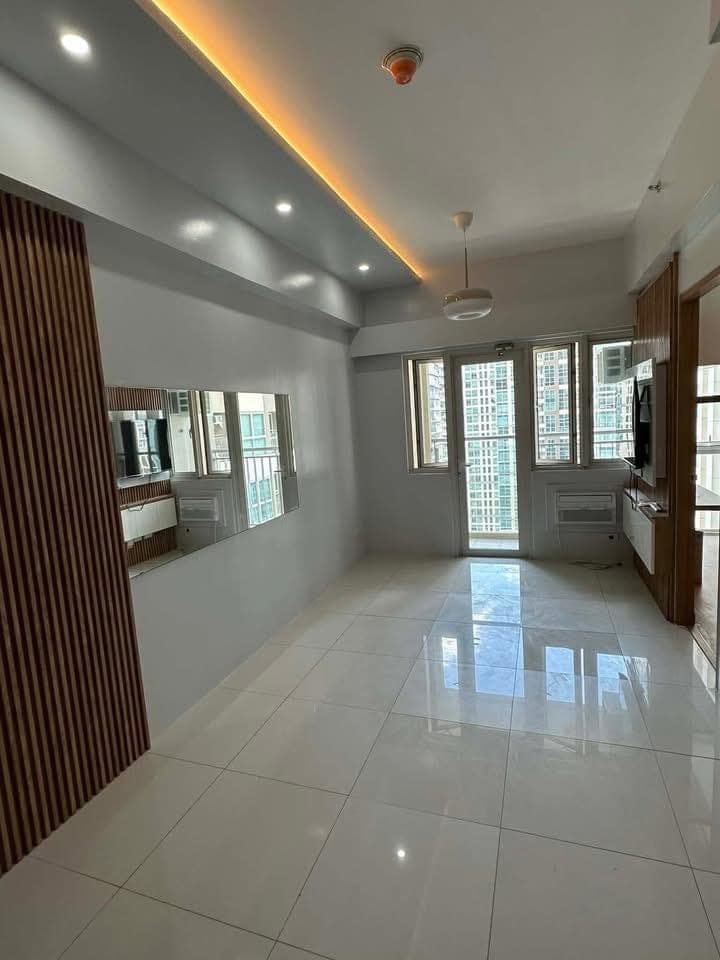 For Lease: 1 Bedroom Unit at Time Square West, BGC - photo 1