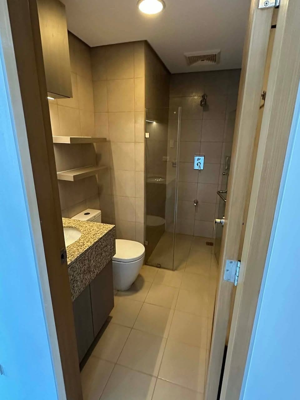 For Lease: 1 Bedroom Unit at Time Square West, BGC - photo 4